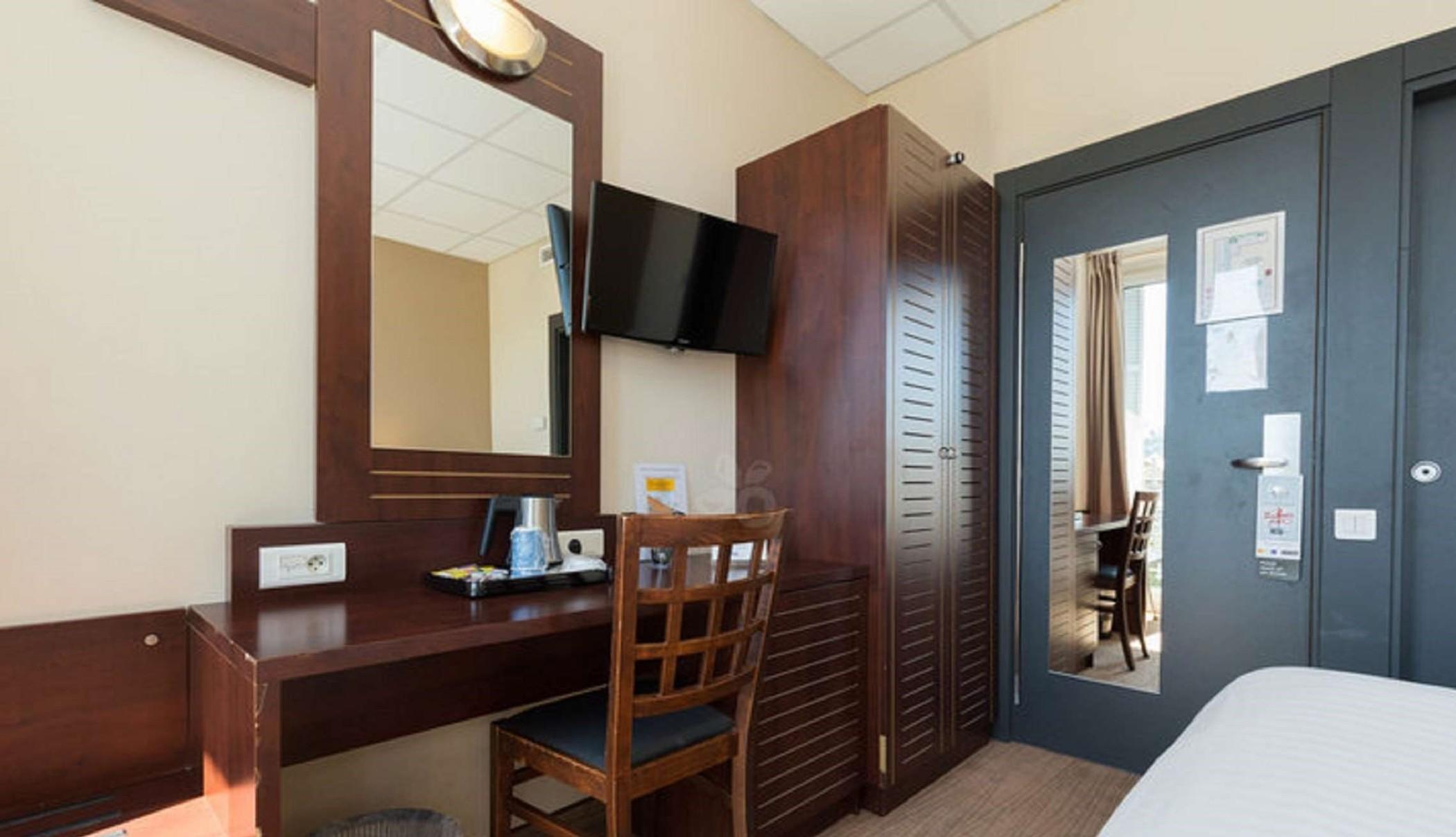 Hotel Le Noailles Nice Gare Экстерьер фото
